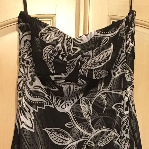 NWOT Strapless Dress - Picture 3 of 6